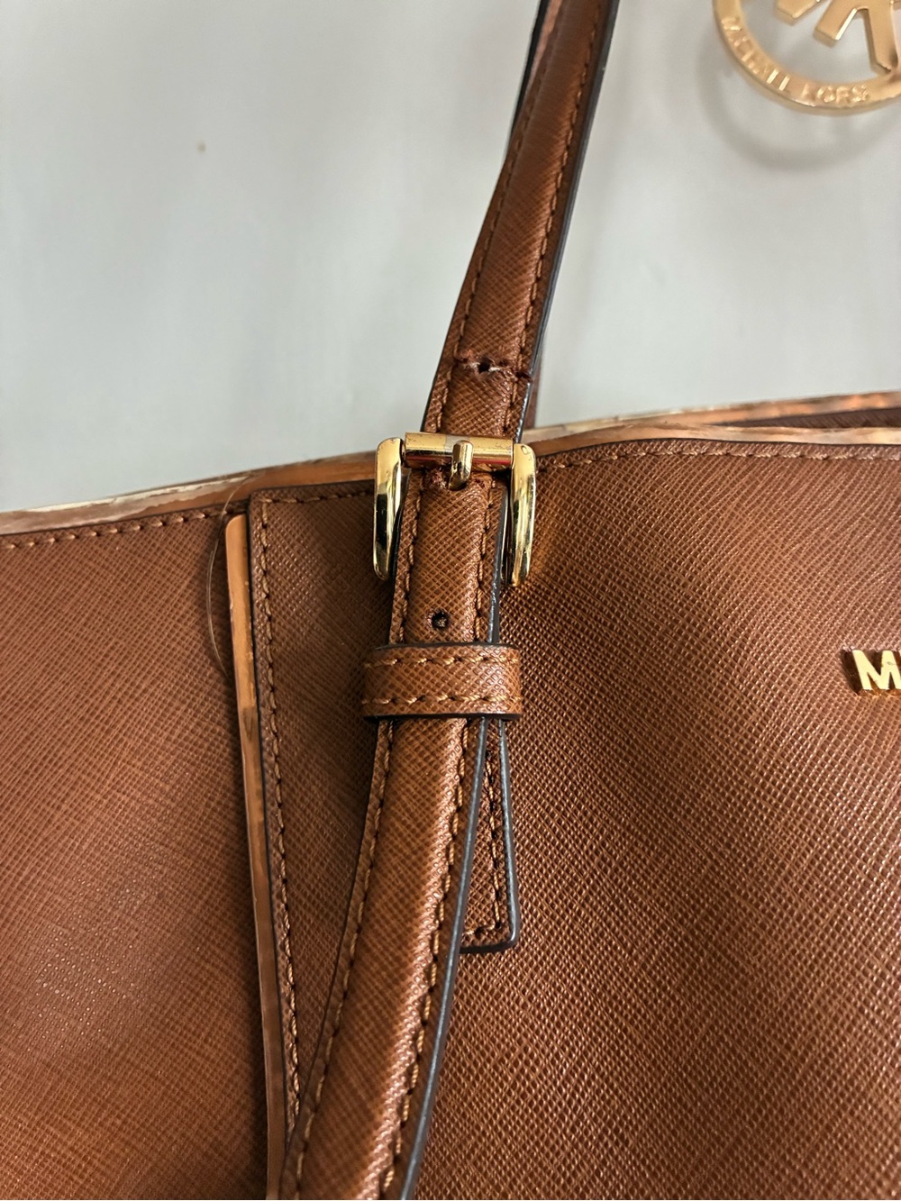 Michael Kors Brown Saffiano Leather Tote Bag Gold Hardware - Picture 5 of 7